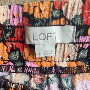 Flowy and foral skirt